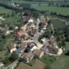 Photos aériennes de "Village" - Photo réf. 38332 - Le Doubs et le canal donnent au village un cachet original.