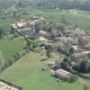 Photos aériennes de "église" - Photo réf. 39919 - La commune est incontestablement viticole, mais elle est aussi rsidentielle et possde une belle glise romane.