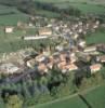 Photos aériennes de "prieuré" - Photo réf. 43678 - Dans la valle du Brennon, Le Puley s'est construit autour d'un prieur de Bndictines dont l'glise romane, en partie ruine, a bnfici d'un chantier de sauvetage.