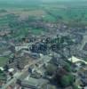 Photos aériennes de "centre" - Photo réf. 48138 - L'glise Saint-Bertulphe trne au centre du village.