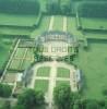 Photos aériennes de "parc" - Photo réf. 51633 - Le chteau a t construit en briques rouges et grs, vers 1700.