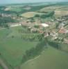Photos aériennes de "riviere" - Photo réf. 52439 - Le village est travers de bout en bout par la Ternoise.