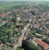 Photos aériennes de Avesnes-le-Comte (62810) | Pas-de-Calais, Nord-Pas-de-Calais, France - Photo réf. 52610 - L'glise Saint-Nicolas du XII sicle se dresse dans la cit.