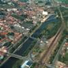 Photos aériennes de "ferrée" - Photo réf. 56913 - Le canal et la voie ferre.