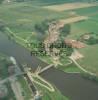 Photos aériennes de "riviere" - Photo réf. 57147 - Le bras mort de la Dele (la rivire, affluent de la Lys), et l'cluse abandonne rapellent que le cours d'eau a t canalis, de faon  laisser passer des pniches de 1350 tonnes.