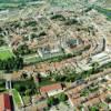 Photos aériennes de "Palais" - Photo réf. 61303 - Face au Palais qui abrite le Centre Mondial de la Paix, se dresse la Cathdrale Notre-Dame.