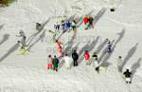 Photos aériennes de "neige" - Photo réf. 62047_16 - Les spectateurs en bordure de piste.