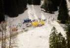 Photos aériennes de "neige" - Photo réf. 62049_14 - Un stand de ravitaillement sur la trac de la course.