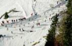 Photos aériennes de "course" - Photo réf. 62050_35 - Les skieurs encourags par les spectateurs.