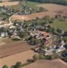 Photos aériennes de "aeroport" - Photo réf. A01902 - Le village se trouve  proximit de l'aroport Pau-Uzein.