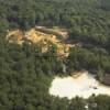 Photos aériennes de "châteaux" - Photo réf. N001407 - Le chantier mdival du chteau de Gudelon  Treigny (Yonne) a dbut en 1998.