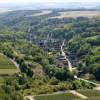 Photos aériennes de "village" - Photo réf. N004083 - Village au coeur d'un paysage vallonn.