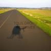 Photos aériennes de "ombre" - Photo réf. N004105 - L'ombre de l'hlicoptre sur les pistes.