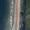 Photos aériennes de "juin" - Photo réf. N029262 - La clbre plage d'Omaha Beach o eu lieu le dbarquement des Amricains le 6 Juin 1944 (Calvados).