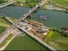 Photos aériennes de "riviere" - Photo réf. T030895 - Le pont de l'autoroute A31 qui franchit La Moselle  Richemont a t reconstruit dans le sens Metz-Thionville en 2005.