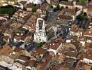 Photos aériennes de "église" - Photo réf. T041852 - L'glise Saint-Pierre de Mcon (Sane-et-Loire) construite au 19me sicle, prsente de nombreuses caractristiques de l'art roman.