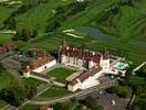 Photos aériennes de "Côte" - Photo réf. T049371 - Le chteau de Chailly-sur-Armanon (Cte-d'Or) s'ouvre sur le golf.