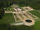 Photos aériennes de "jardins" - Photo réf. T053038 - Le chteau de Montjeu, datant du 17.