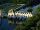 Photos aériennes de "Fleuve" - Photo réf. T055223 - Le Chteau de Chenonceau fait partie du Val de Loire class au Patrimoine Mondial de l'UNESCO.