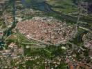 Photos aériennes de "centre" - Photo réf. T070176 - Les fortifications Vauban sont nettement visibles tout autour du centre ville de Toul (Meurthe-et-Moselle).