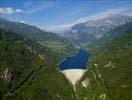 Photos aériennes de "hydroélectrique" - Photo réf. U107936 - Le barrage de Verzasca est le plus haut d'Europe de ses 220 mtres. On peut y sauter  l'lastique comme James Bond dans Goldeneye.