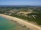 Photos aériennes de "littoral" - Photo réf. U108813 - Les plages sont nombreuses sur l'Ile d'Olron.