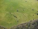 Photos aériennes de "archeologie" - Photo réf. E116512 - De nombreuses traces du passage de l'homme sont visibles sur le plateau.