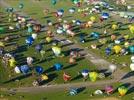 Photos aériennes de "LMAB" - Photo réf. E128473 - Lorraine Mondial Air Ballons 2013 : Vol du Mercredi 31 Juillet le soir lors du Record Mondial de Dcollage en Masse. (Greatest Mass Ascent)