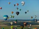 Photos aériennes - Mondial Air Ballons 2013 - Photo réf. E128476 - Lorraine Mondial Air Ballons 2013 : Vol du Mercredi 31 Juillet le soir lors du Record Mondial de Dcollage en Masse. (Greatest Mass Ascent)