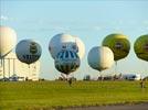 Photos aériennes de "siècle," - Photo réf. E128534 - Lorraine Mondial Air Ballons 2013 : Prparation des ballons  gaz pour la 8me Coupe du Nouveau Sicle.