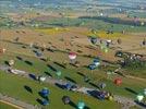 Photos aériennes de "lorraine" - Photo réf. E128593 - Lorraine Mondial Air Ballons 2013 : Vol du Jeudi 1 Aot le matin lors du Record Mondial de Dcollage en Ligne. (The Great Line, In-line Mass Ascent)