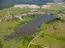 Photos aériennes de Hoste (57510) - Autre vue | Moselle, Lorraine, France - Photo réf. E146461 - L'tang de Hoste-Bas et ses dizaines de cabanes de pcheurs