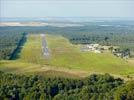 Photos aériennes de "aerodrome" - Photo réf. E150815 - En phase final  l'aroport d'Auxerre-Branches