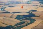 Photos aériennes - Mondial Air Ballons 2015 - Photo réf. C157945 - Lorraine Mondial Air Ballons 2015 : Vol du Dimanche 26 Juillet le matin lors du Record Mondial de Dcollage en Ligne. (The Great Line, In-line Mass Ascent)