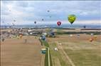 Photos aériennes - Mondial Air Ballons 2017 - Photo réf. E166045 - Mondial Air Ballons 2017 : Vol du Samedi 22 Juillet le soir.