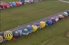  - Photo réf. E166169 - Mondial Air Ballons 2017 : Vol du Vendredi 28 Juillet le matin : Record du monde de dcollage en ligne, 456 montgolfires !