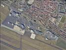 Photos aériennes de "aeroport" - Photo réf. E171606 - L'Aroport de Clermont-Ferrand Auvergne vu en verticale.