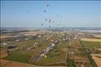 Photos aériennes de Chambley-Bussières (54890) | Meurthe-et-Moselle, Lorraine, France - Photo réf. E172886 - Grand Est Mondial Air Ballons 2019 : Grande Ligne du lundi 29 Juillet au matin.