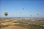 Photos aériennes de "Grand" - Photo réf. E172903 - Grand Est Mondial Air Ballons 2019 : Grande Ligne du lundi 29 Juillet au matin.