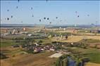 Photos aériennes de Chambley-Bussières (54890) | Meurthe-et-Moselle, Lorraine, France - Photo réf. E172937 - Grand Est Mondial Air Ballons 2019 : Grande Ligne du lundi 29 Juillet au matin.