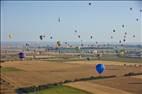 Photos aériennes de "Grand" - Photo réf. E172948 - Grand Est Mondial Air Ballons 2019 : Grande Ligne du lundi 29 Juillet au matin.