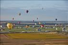Photos aériennes de "Grand" - Photo réf. E174852 - Grand Est Mondial Air Ballons 2021 : Grande Ligne du Dimanche 25 Juillet au matin.
