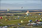 Photos aériennes de "Grand" - Photo réf. E174861 - Grand Est Mondial Air Ballons 2021 : Grande Ligne du Dimanche 25 Juillet au matin.