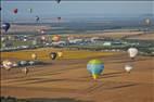 Photos aériennes de Chambley-Bussières (54890) | Meurthe-et-Moselle, Lorraine, France - Photo réf. E174880 - Grand Est Mondial Air Ballons 2021 : Grande Ligne du Dimanche 25 Juillet au matin.