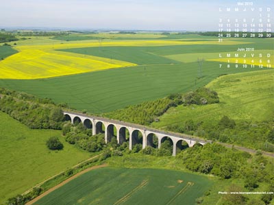 Un viaduc ferroviaire au milieu de la campagne (Meurthe-et-Moselle)