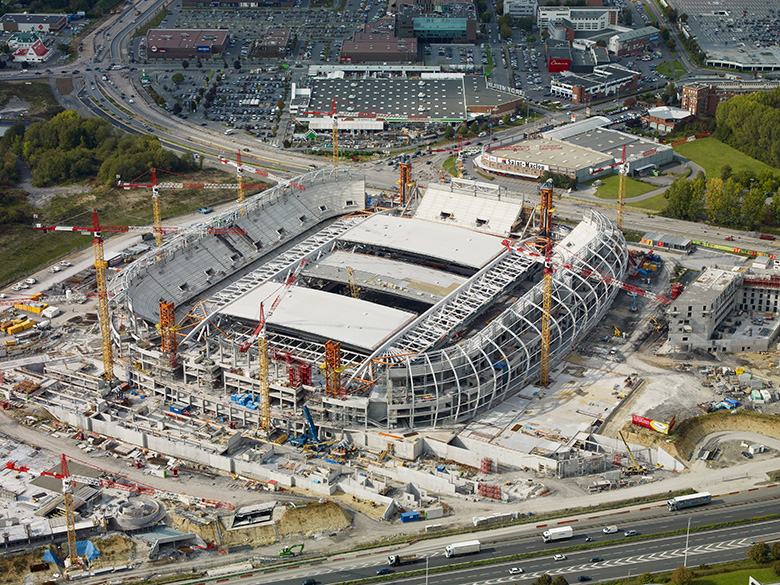 Vue aérienne de la construction du Grand Stade Lille Métropole