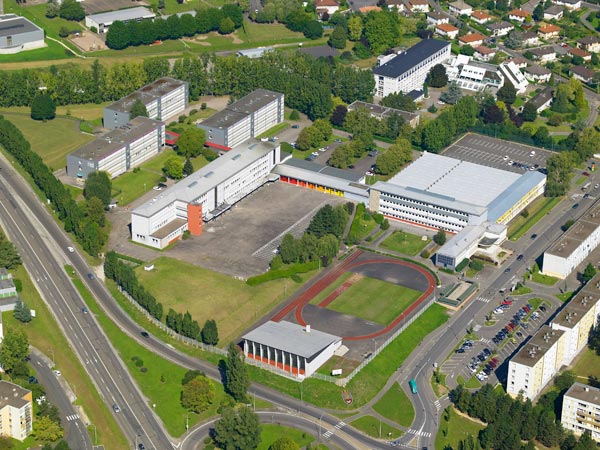 Vue aérienne du Lycée Edouard Belin à Vesoul