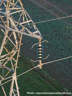 Surveillance aérienne de ligne électrique