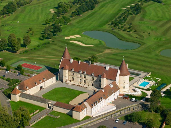 Vue aérienne du château de Chailly-sur-Armandçon (hôtel - restaurant)