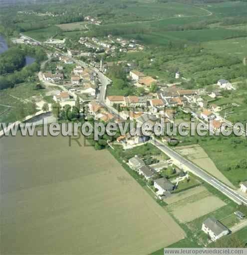 Photo aérienne de Champey-sur-Moselle